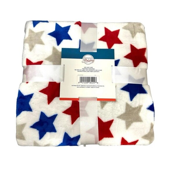 Destination Holiday Patriotic Stars Plush Throw Blanket, 50" x 60" - Picture 2 of 2